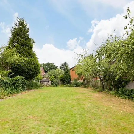 Beautiful 6 Bedroom House For 17 Guests Next To Edgbaston Stadium Apartment *